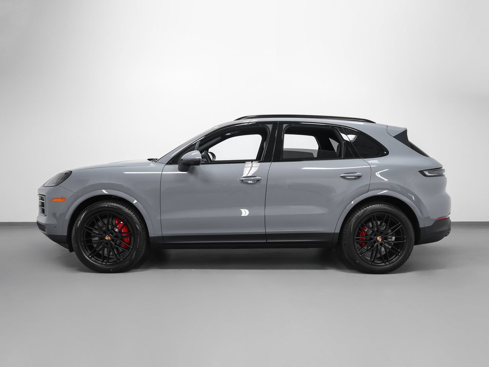 New 2026 Porsche Cayenne S AWD/4WD image 2