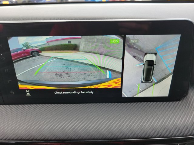 Used 2025 Nissan Kicks SR FWD image 17