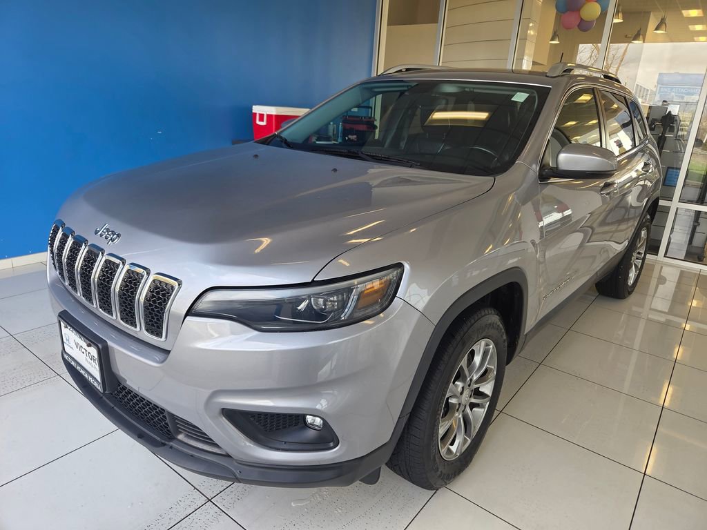 Used 2019 Jeep Cherokee Latitude Plus w/ Comfort/Convenience Group image 1