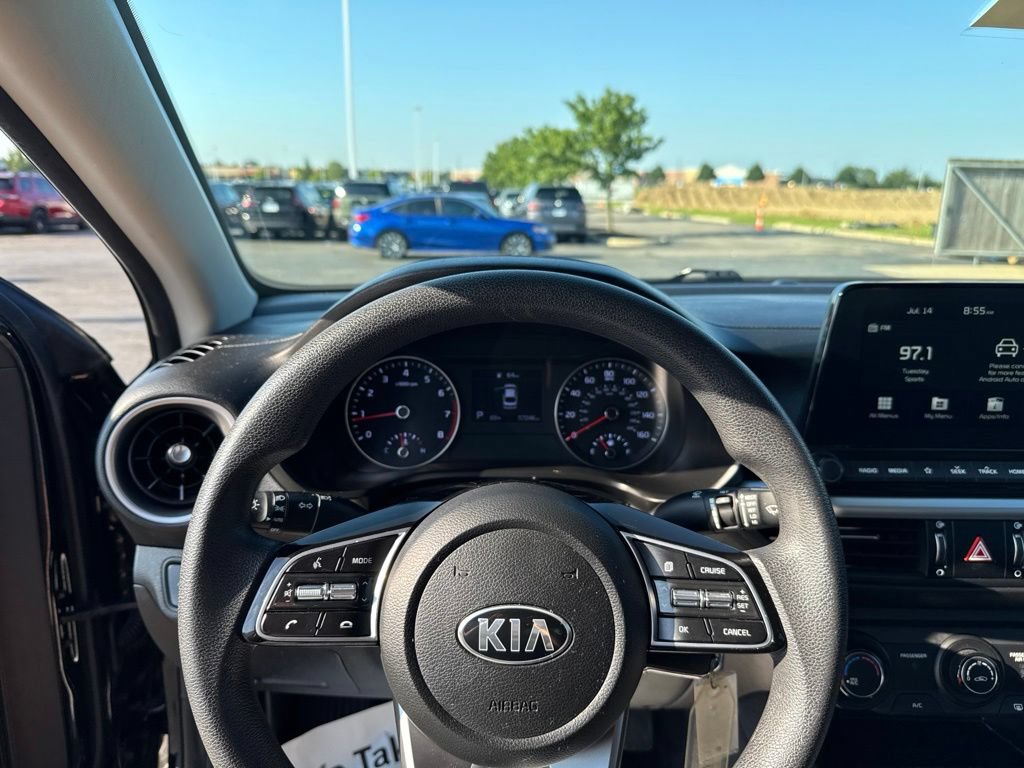 Used 2021 Kia Forte LXS FWD image 13