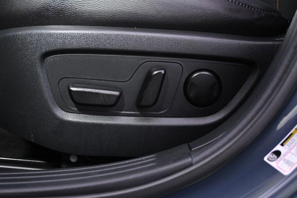 Used 2025 MAZDA CX-50 2.5 Hybrid w/ Premium Plus Pkg image 14