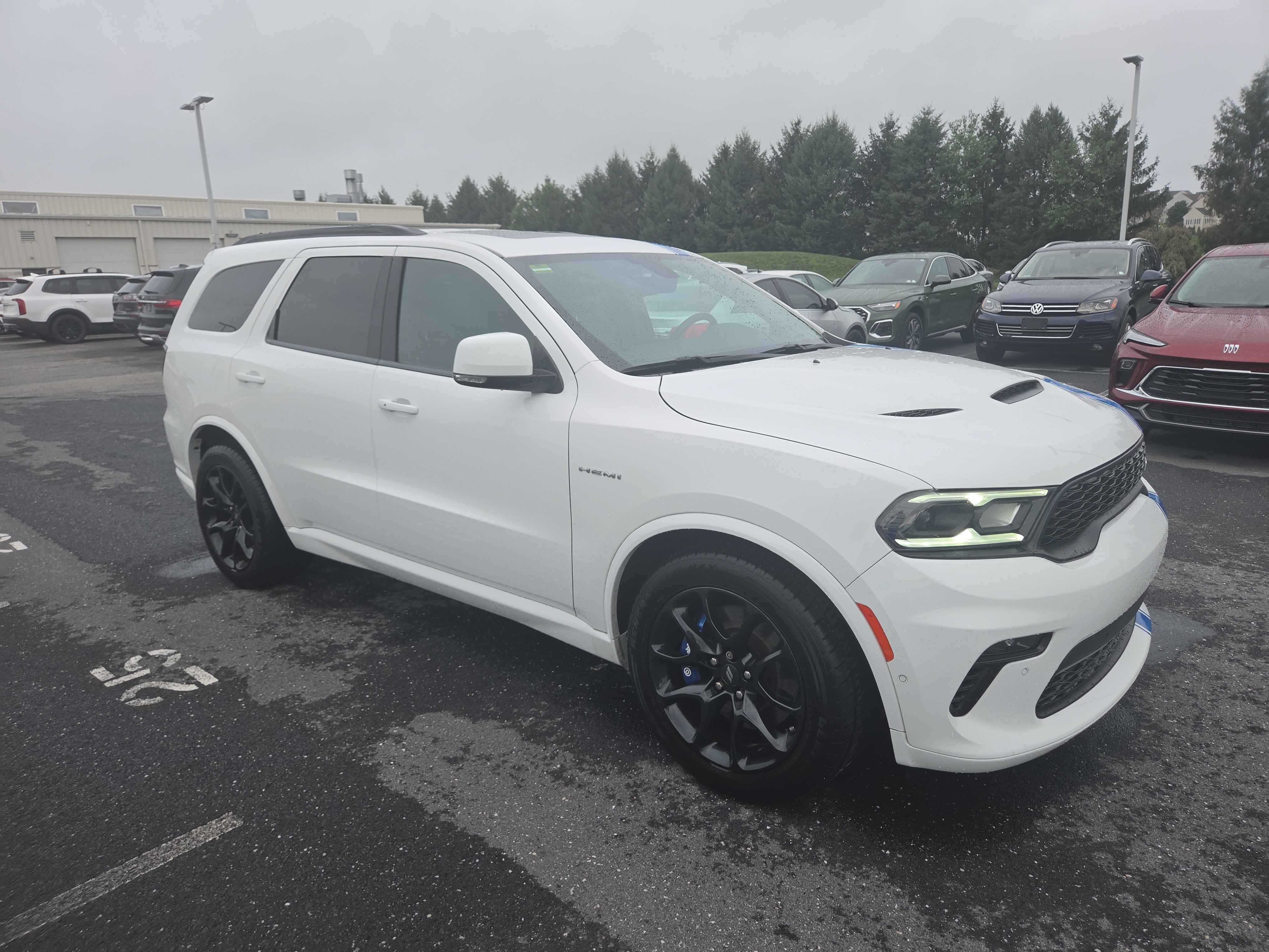 Used 2022 Dodge Durango R/T w/ Tow 'N Go Package AWD/4WD image 19