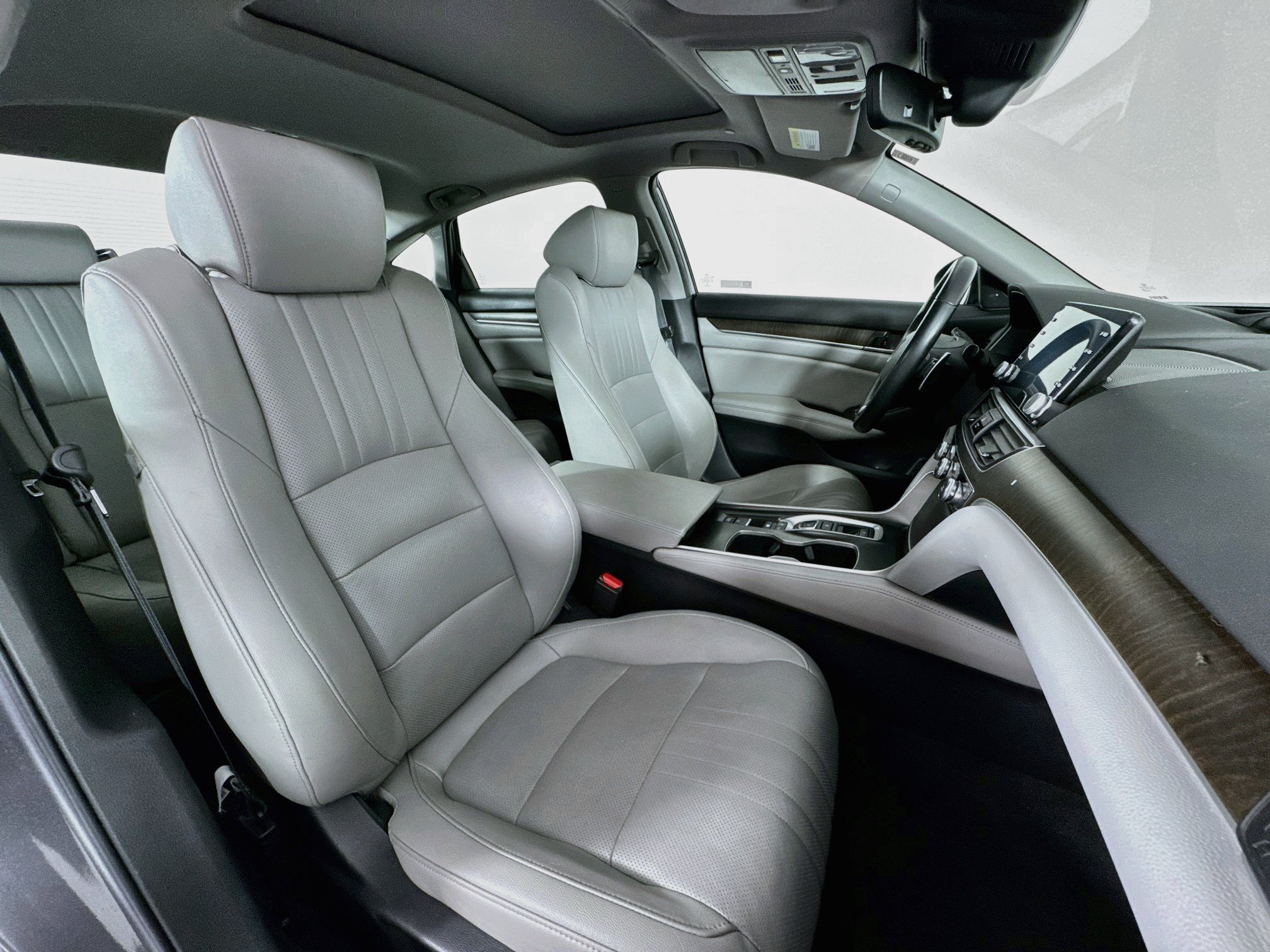 Certified 2019 Honda Accord Touring image 29