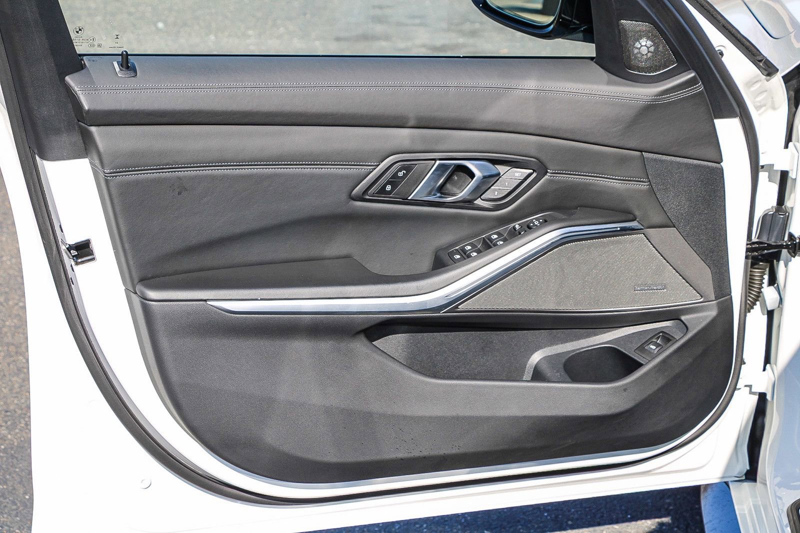 Used 2024 BMW M3 Competition w/ Executive Package image 19