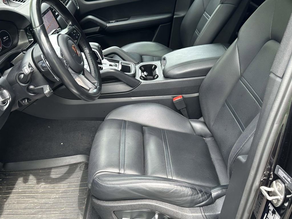Certified 2019 Porsche Cayenne S AWD/4WD image 20