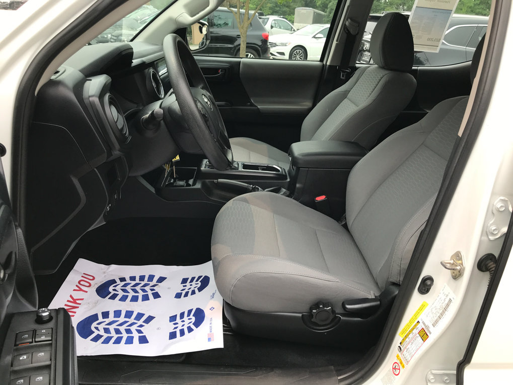 Used 2018 Toyota Tacoma SR w/ SR Convenience Package RWD image 20