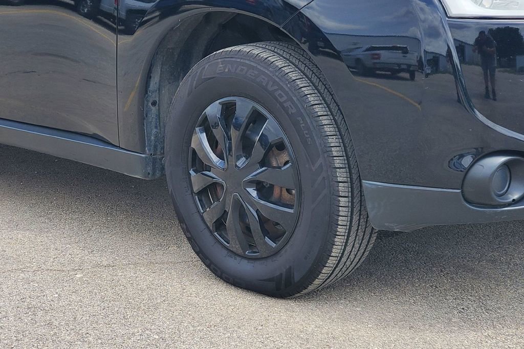 Used 2014 Mitsubishi Outlander ES FWD image 29
