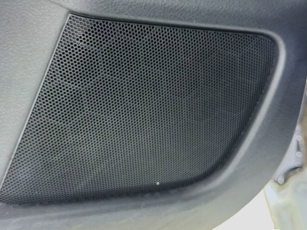 Used 2025 Nissan Sentra SV FWD image 21