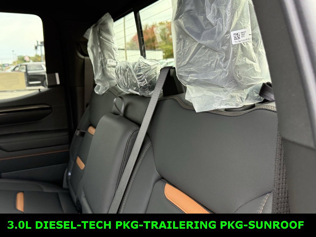 New 2026 GMC Sierra 1500 AT4 w/ AT4 Premium Package image 5