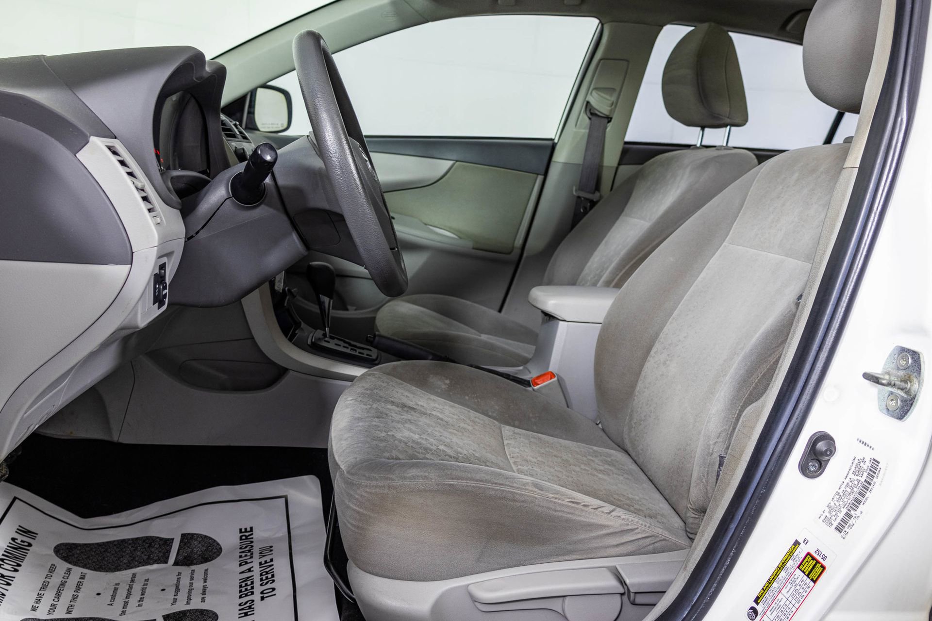 Used 2009 Toyota Corolla LE FWD image 19