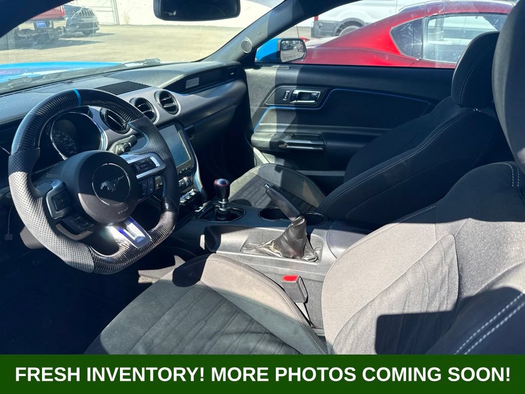 Used 2017 Ford Mustang GT RWD image 8