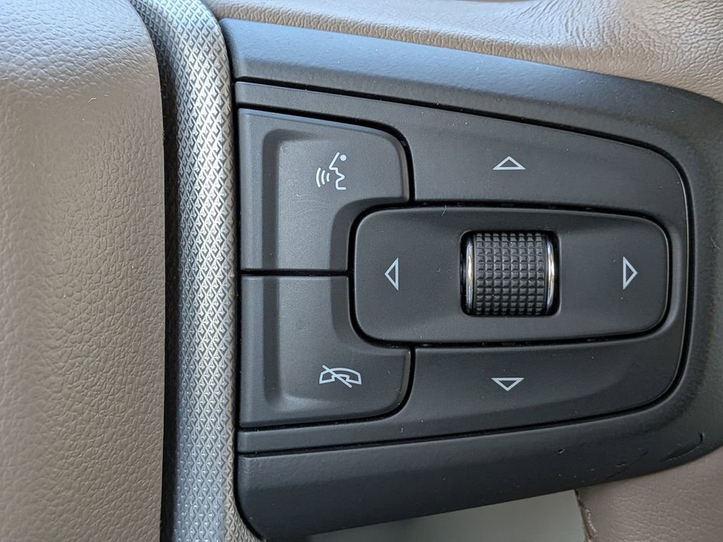 Used 2021 GMC Yukon Denali w/ Denali Premium Package image 27