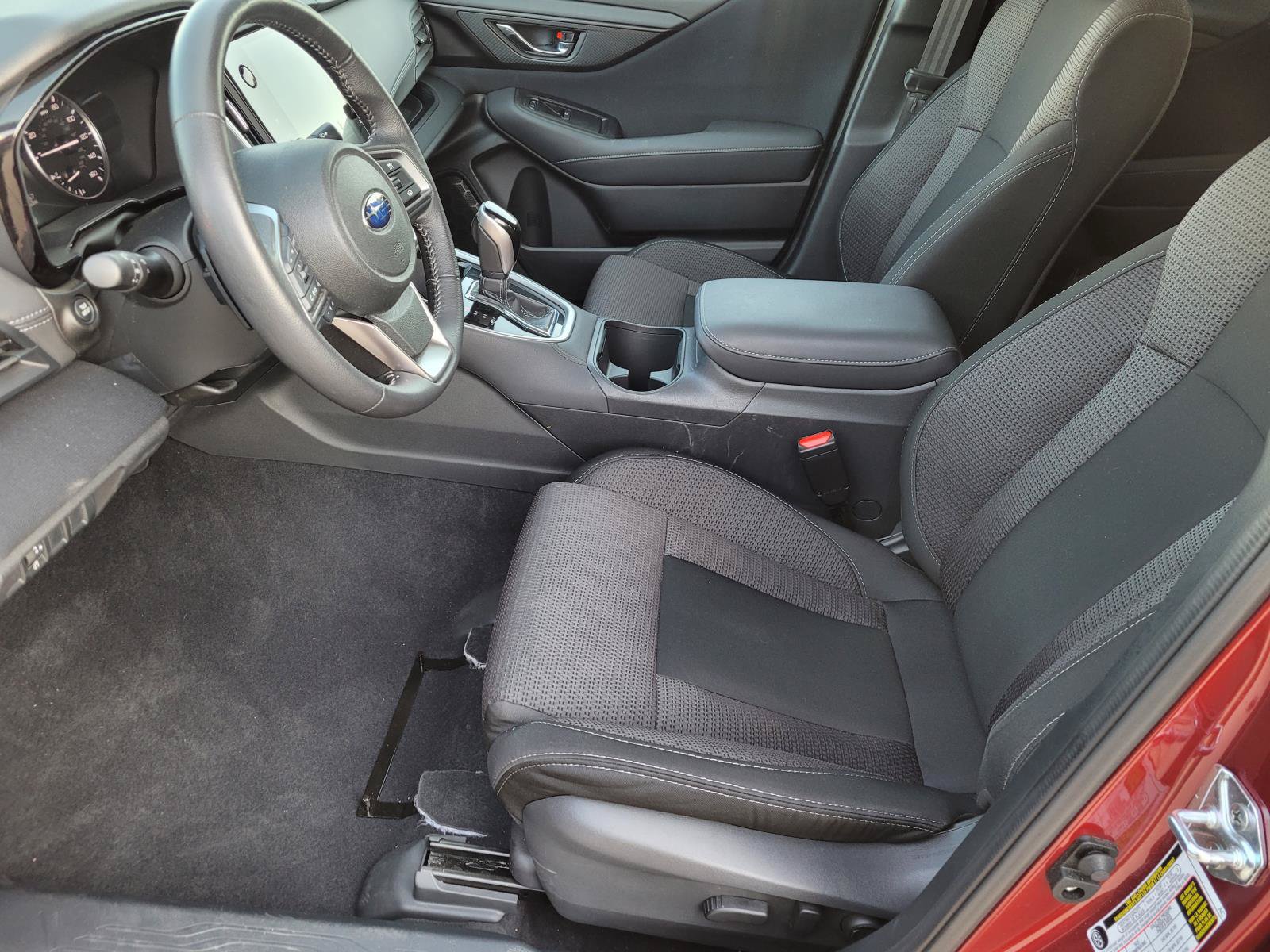 Certified 2025 Subaru Outback Premium AWD/4WD image 3
