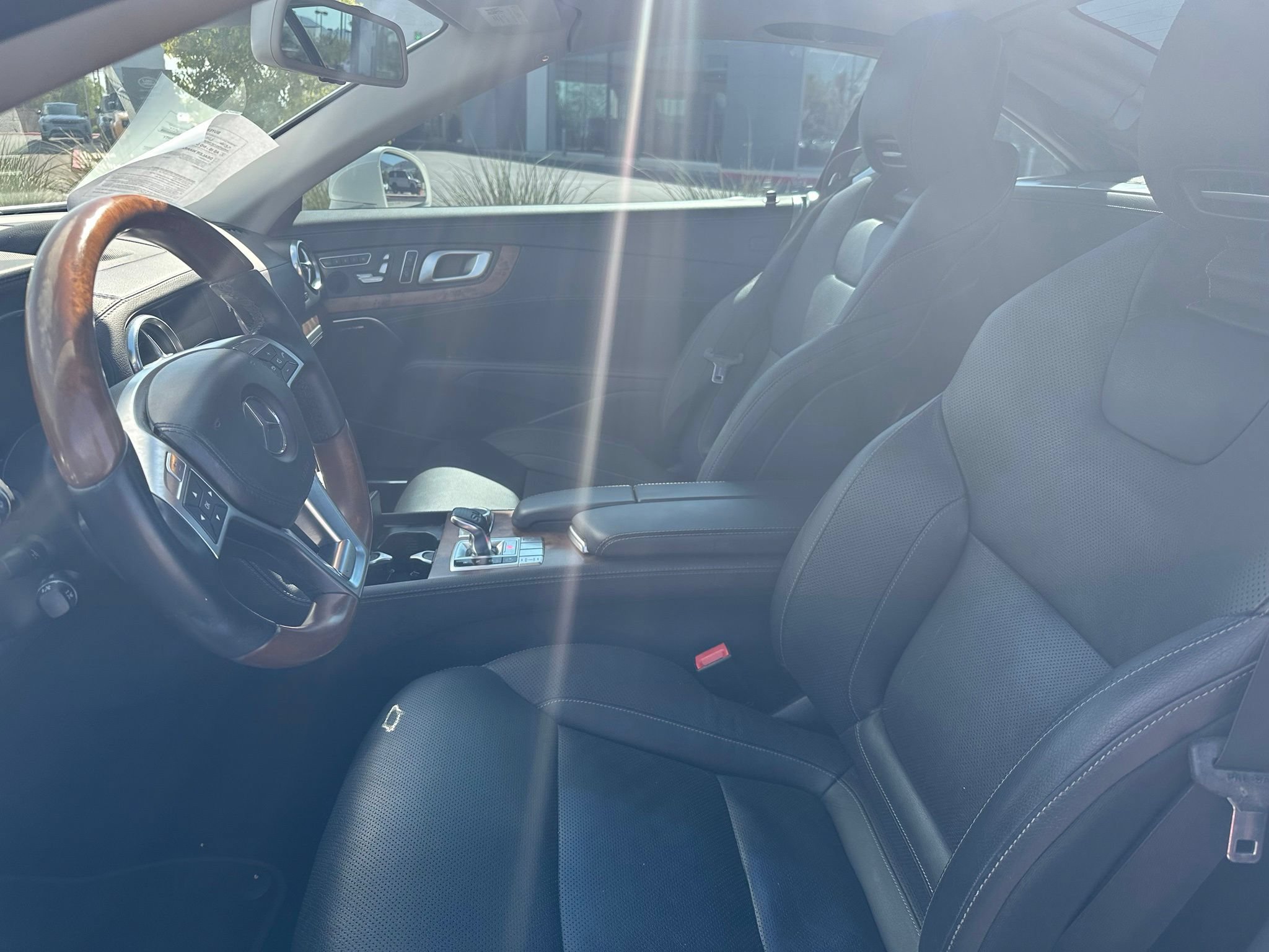 Used 2016 Mercedes-Benz SL 550 w/ Driver Assistance Package image 13