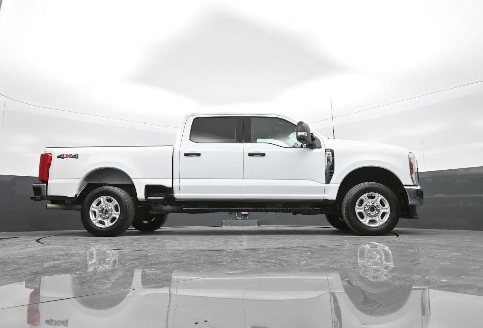 Used 2025 Ford F250 XLT image 66