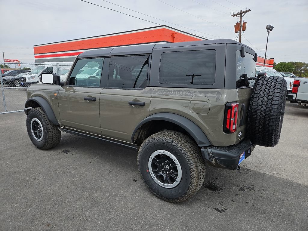 New 2026 Ford Bronco Badlands w/ Sasquatch Package AWD/4WD image 8