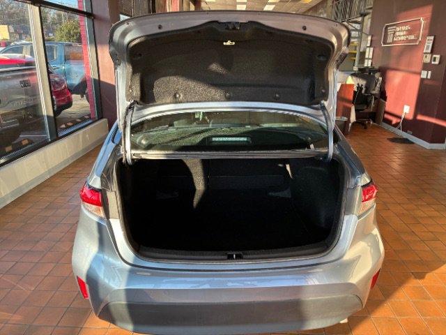 Used 2024 Toyota Corolla LE image 12