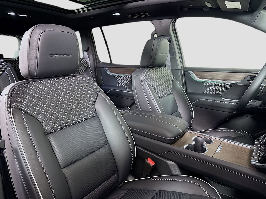 New 2026 GMC Acadia Denali w/ Super Cruise Package image 30