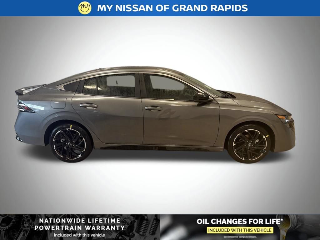 New 2026 Nissan Sentra SR w/ SR Premium Package FWD image 2
