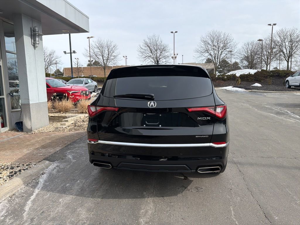 Certified 2023 Acura MDX SH-AWD w/ Technology Package image 3