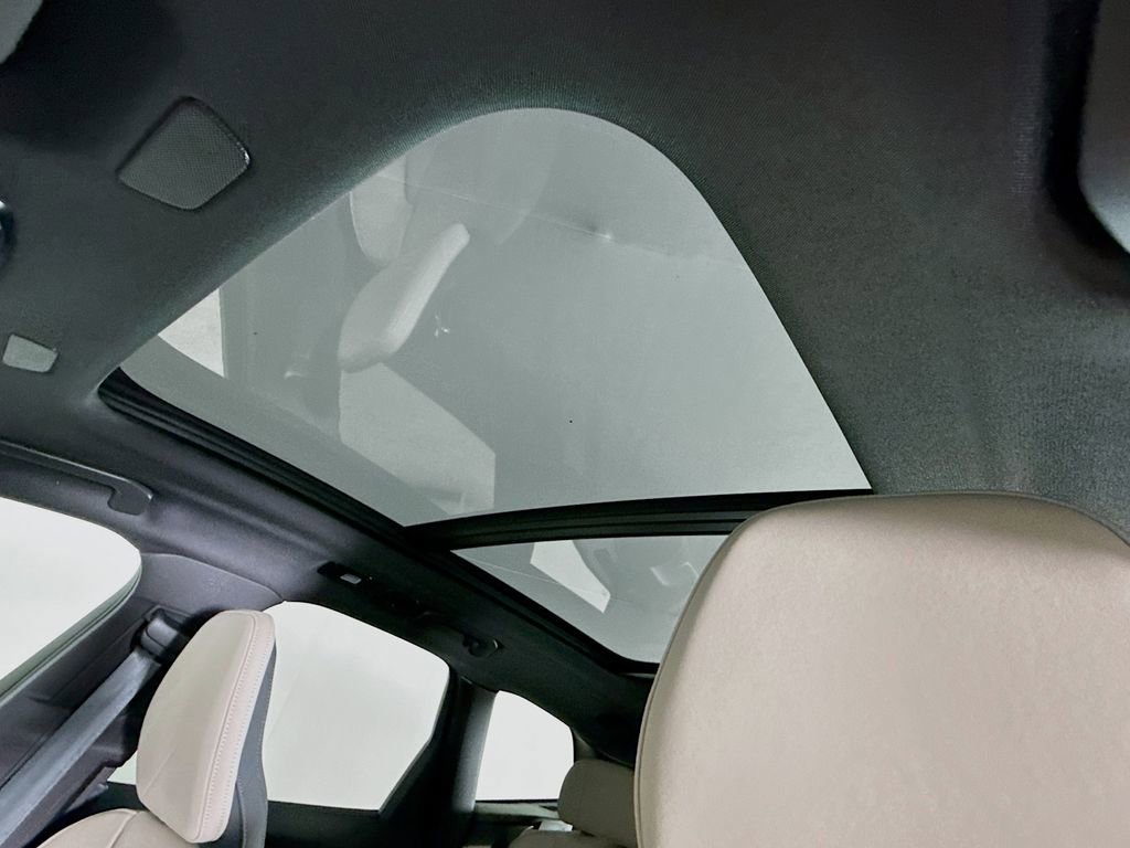 New 2026 Volvo XC60 B5 Core image 22