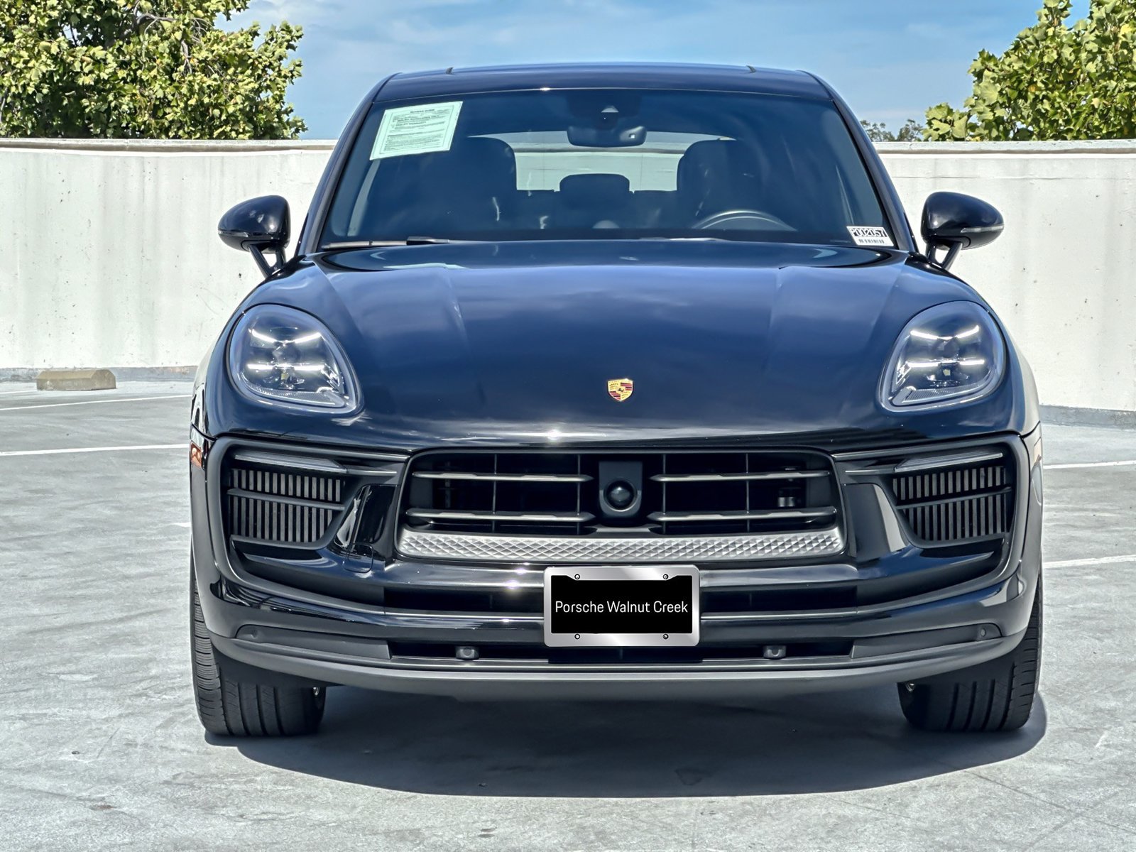 Certified 2023 Porsche Macan S AWD/4WD image 12
