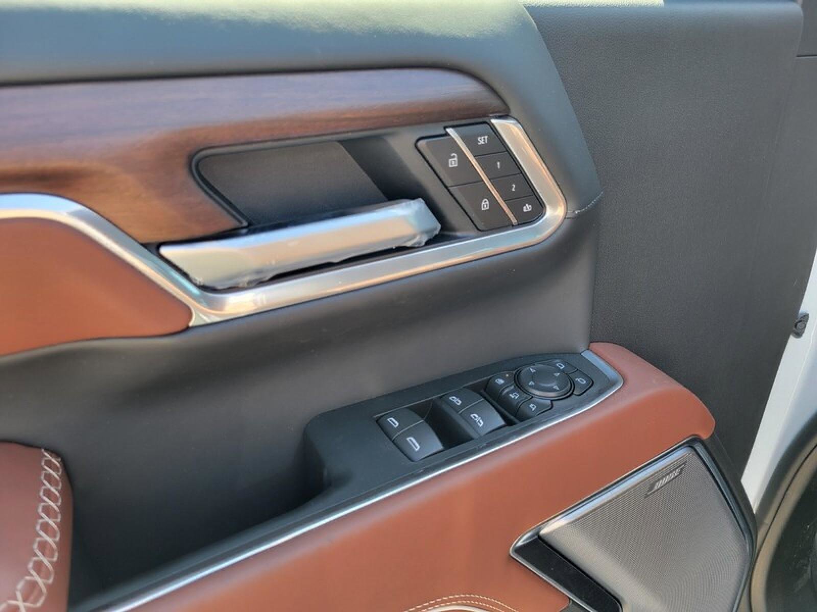 New 2026 GMC Sierra 2500 Denali Ultimate image 15