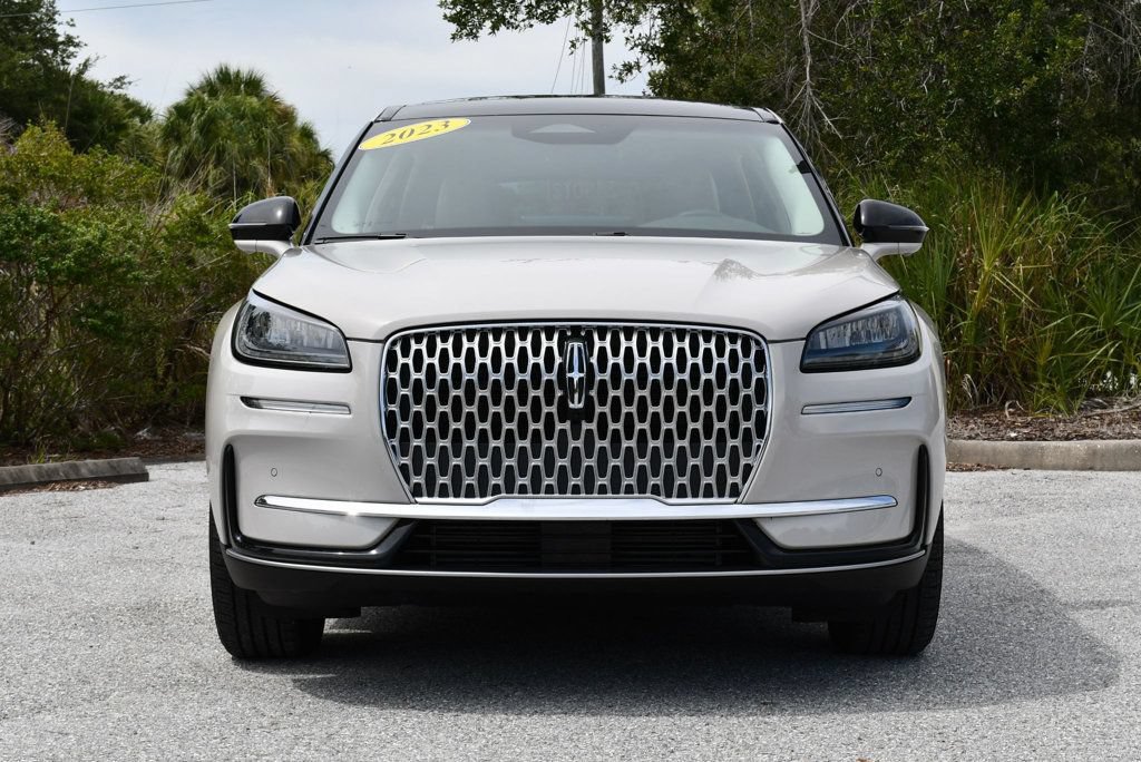 Used 2023 Lincoln Corsair FWD w/ Equipment Group 101A image 9