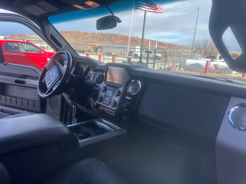 Used 2014 Ford F350 Lariat w/ Lariat Ultimate Package AWD/4WD image 24