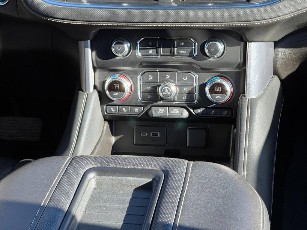 Used 2021 GMC Yukon SLT image 14