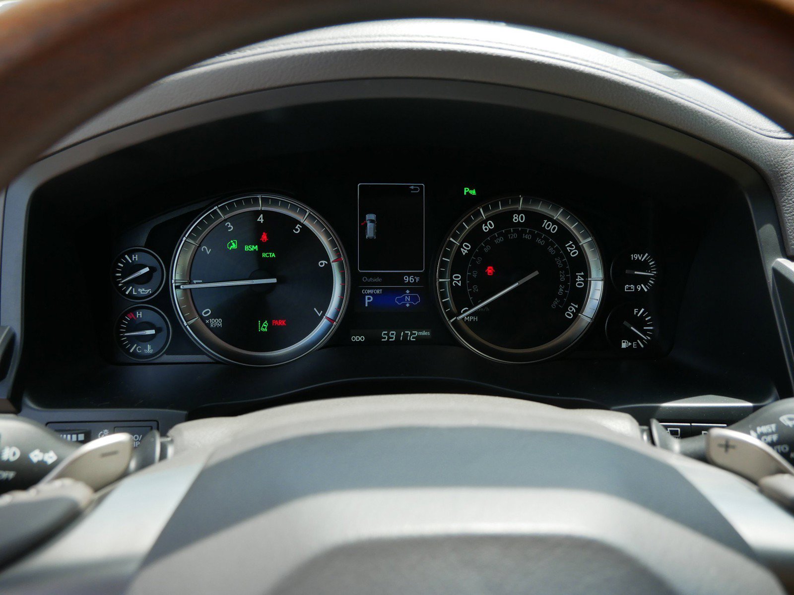 Used 2021 Lexus LX 570 4WD w/ Luxury Package image 29