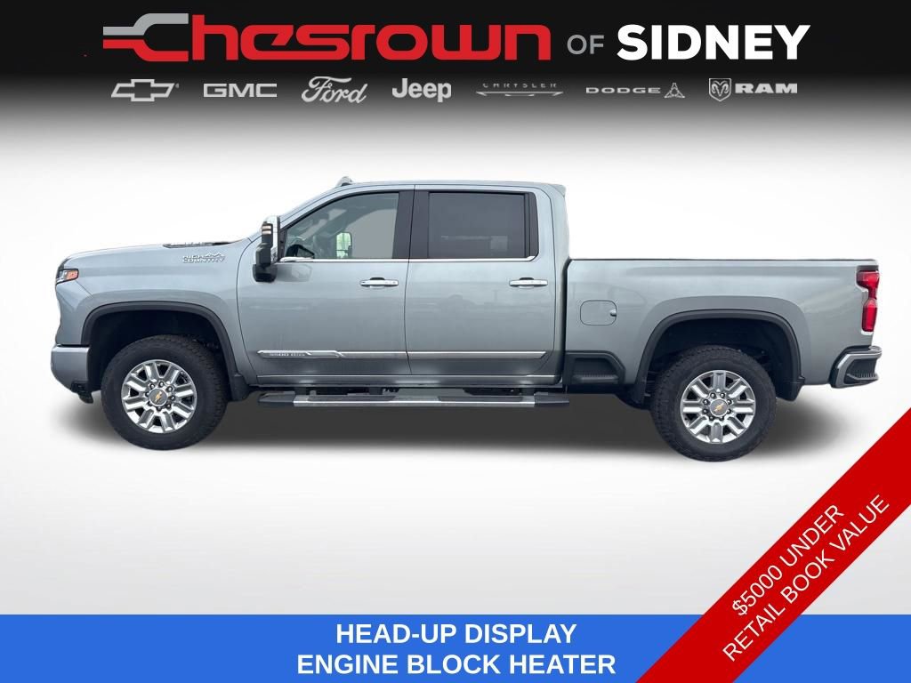 Used 2024 Chevrolet Silverado 3500 High Country w/ High Country Premium Package image 2