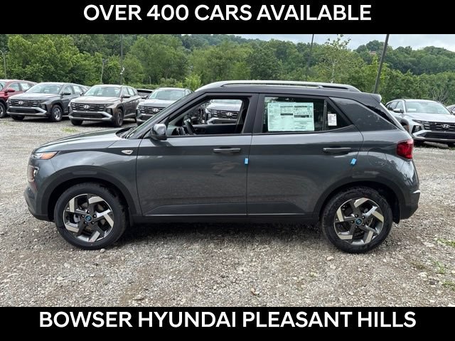 New 2026 Hyundai Venue SEL FWD video 2