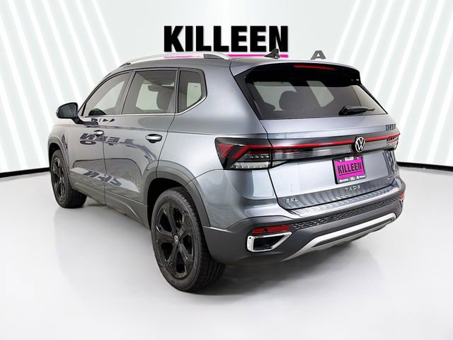 Used 2025 Volkswagen Taos SEL image 5