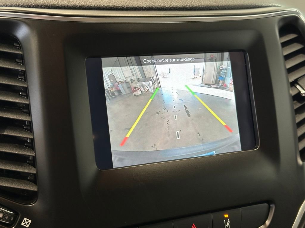 Used 2021 Jeep Cherokee Latitude Lux image 19