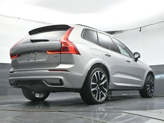 Used 2023 Volvo XC60 B5 Ultimate w/ Protection Package Premier image 38