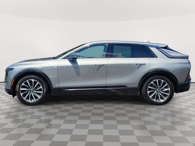 Certified 2024 Cadillac Lyriq Sport AWD/4WD image 3