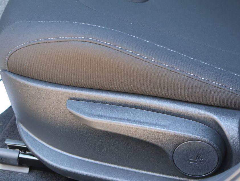 New 2026 Hyundai Elantra Sport w/ Cargo Package image 25