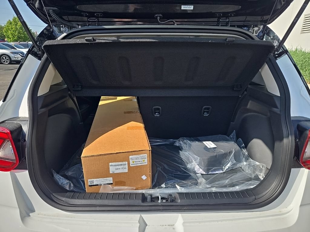 New 2026 Hyundai Venue SEL FWD image 13