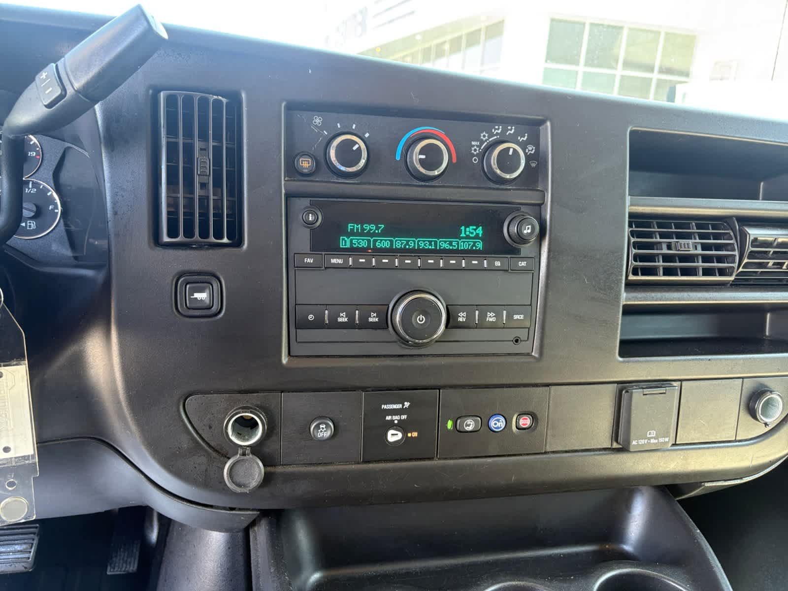 Used 2023 Chevrolet Express 3500 LS RWD image 19