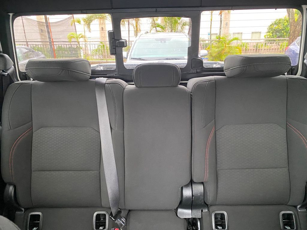 Used 2022 Jeep Gladiator Rubicon w/ LED Lighting Group image 17