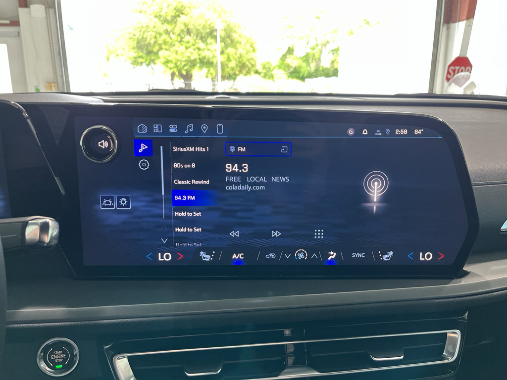 New 2026 Chevrolet Traverse LT FWD image 24