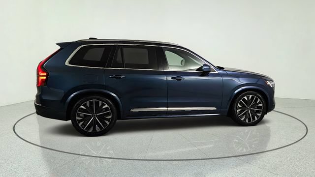 New 2026 Volvo XC90 B5 Plus AWD/4WD image 8