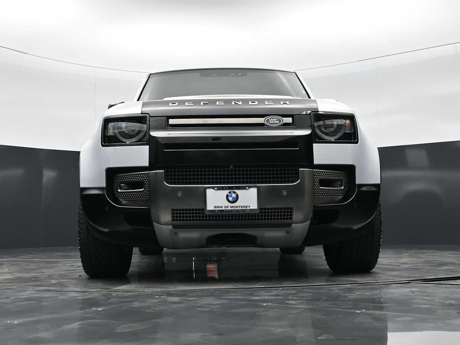 Used 2022 Land Rover Defender 110 X image 23