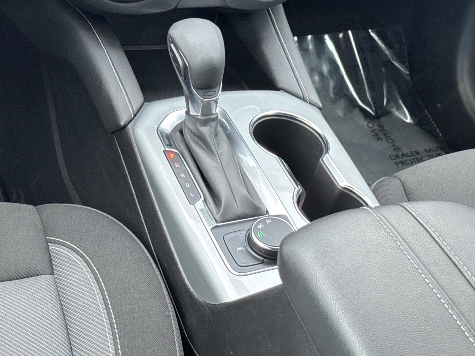 Used 2025 Chevrolet Blazer LT image 5