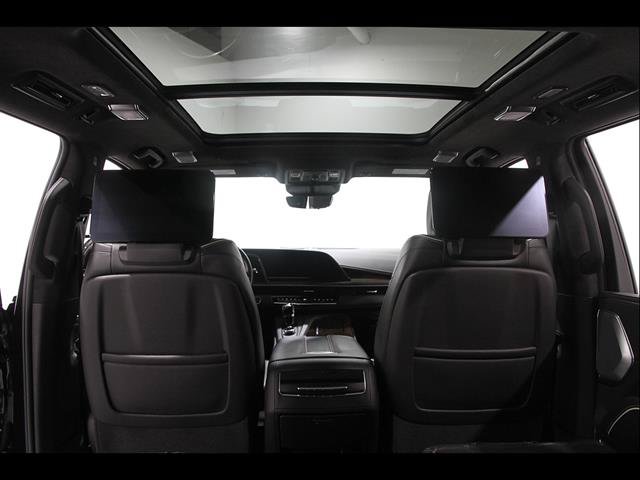 Used 2022 Cadillac Escalade Sport Platinum AWD/4WD image 23