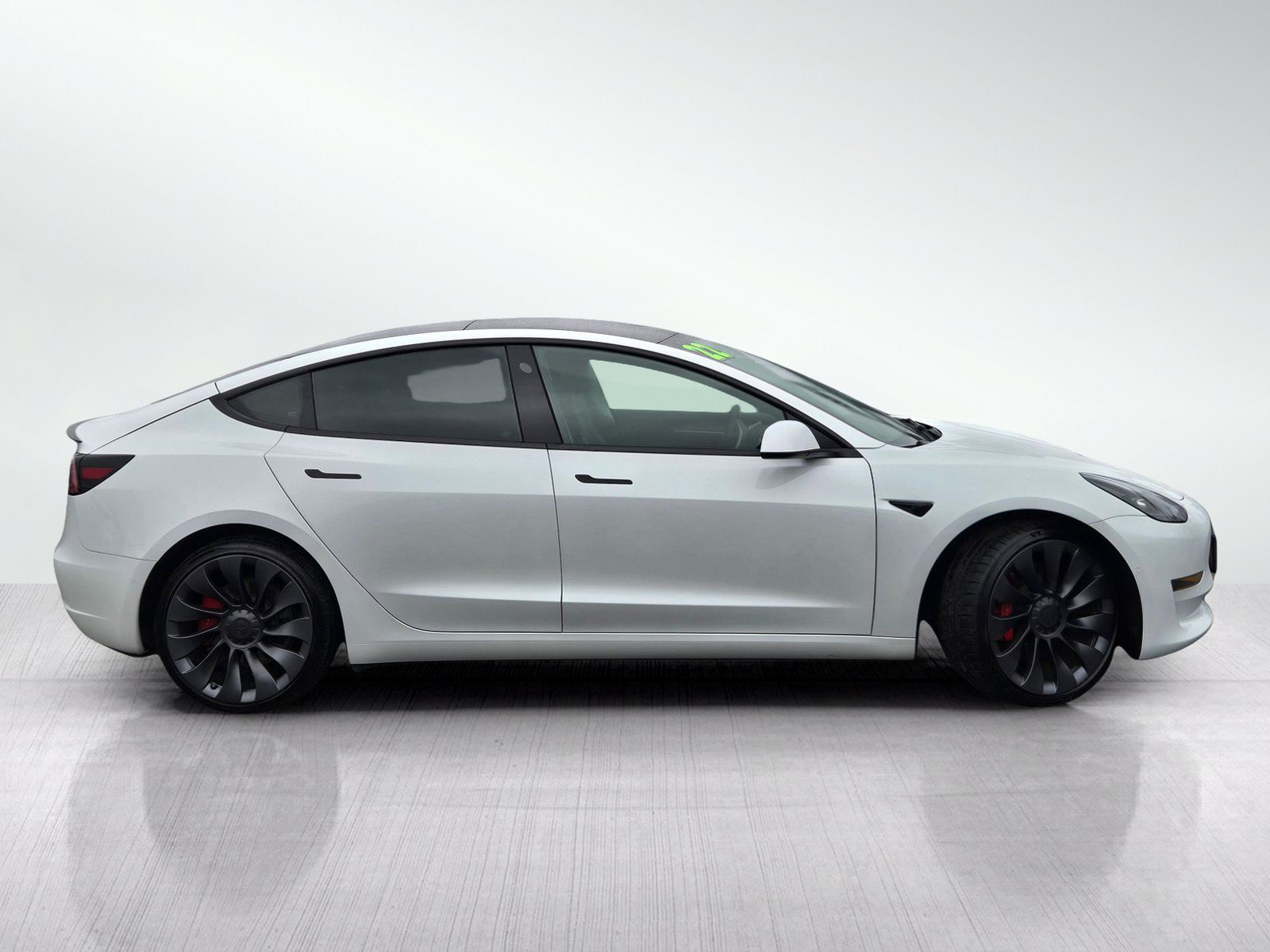 Used 2022 Tesla Model 3 Performance AWD/4WD image 3