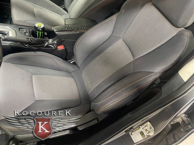 Used 2023 Subaru Crosstrek 2.0i Premium image 12