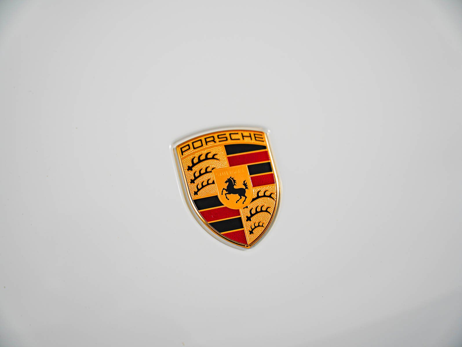 Certified 2026 Porsche Macan AWD/4WD image 30