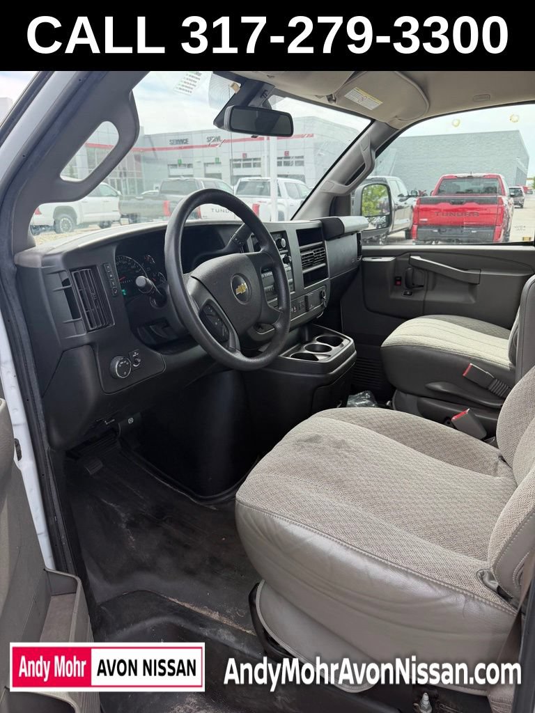Used 2022 Chevrolet Express 3500 w/ Power Convenience Package RWD image 7